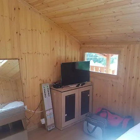Cabana Cu Sauna Si Ciubar Lungesti *